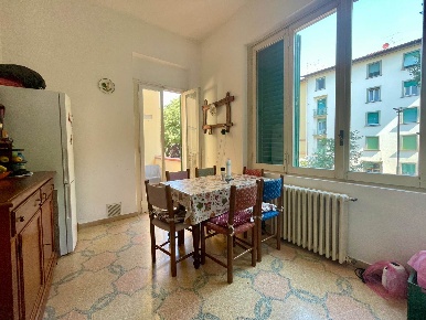 Foto Appartamento a Firenze Campo di Marte di 110 m² con 5 locali