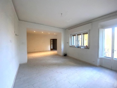 Foto Appartamento a San Casciano in Val di Pesa Centro di 183 m² in vendita