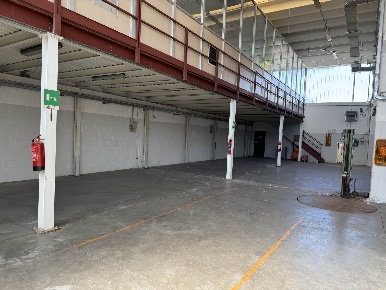 Foto Capannone industriale a Vignate Malpaga di 1380 m² in vendita