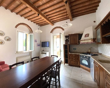 Foto Appartamento a San Vincenzo Centro di 96 m² con 5 locali in vendita