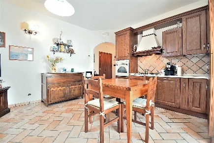 Foto Appartamento in Via Cesare Borri, Poggibonsi Staggia di 72 m²