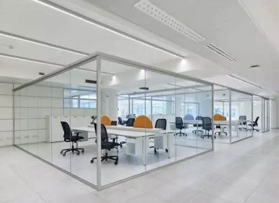 Foto Ufficio a Pisa La Vettola di 185 m² con 10 locali in vendita