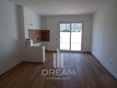 Foto Appartamento in via Ungheria, Quartu Sant'Elena di 70 m² con 2 locali