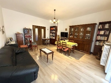Foto Appartamento a Alessandria Galimberti di 130 m² con 5 locali