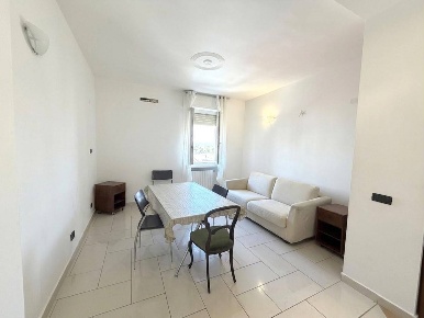 Foto Appartamento a Alessandria Europa di 85 m² con 4 locali in vendita