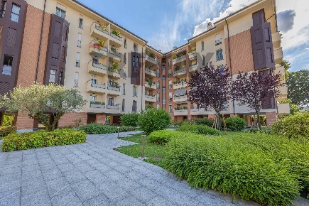 Foto Appartamento in Via Bramante da Urbino 14, Monza Buonarroti di 165 m²