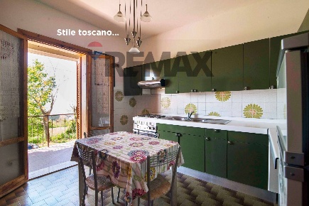 Foto Villa a schiera in VIA DELL'ORFANOTROFIO 72, Roccastrada di 205 m²