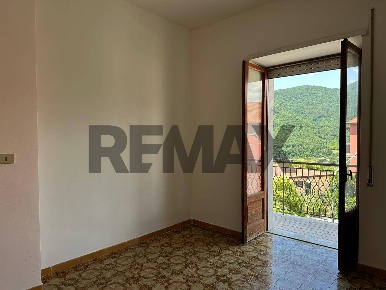 Foto Appartamento in Viale Roma 9, Colli a Volturno Semicentro di 85 m²