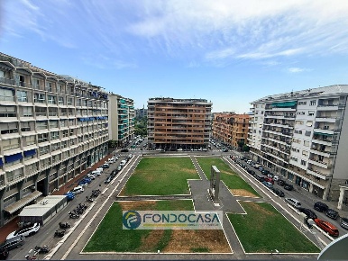 Foto Appartamento in Piazza Martiri, Savona Oltreletimbro, Santa Rita