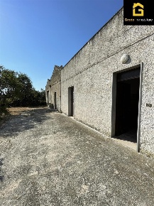 Foto Casa indipendente a Marsala Stagnone di 200 m² con 6 locali in vendita