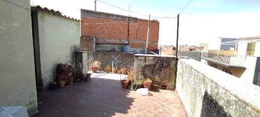 Foto Casa indipendente in Via Romagna angolo Via Emilia, Biancavilla