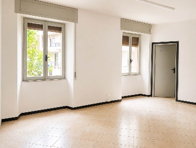 Foto Ufficio in Via delle Conce 114, Terni Centro Storico di 95 m²