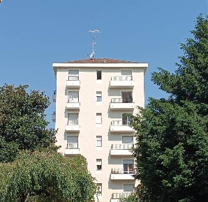 Foto Appartamento in Via Andrea Maffei 8, Milano Montenero di 64 m²