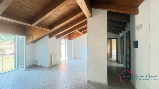 Foto Appartamento in Via Roma, Ortovero Centro di 95 m² con 3 locali