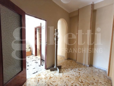 Foto Appartamento in Via ALESSANDRO ROSSI 10, Ercolano Centro di 120 m²
