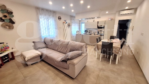 Foto Appartamento in sant'eframo vecchio, Napoli San Carlo All'Arena