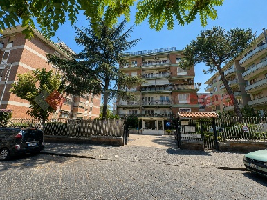 Foto Appartamento in Via Salvatore Pagliano 30, Portici di 85 m² in vendita