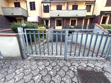 Foto Villa a schiera a Montecatini-Terme di 150 m² con 7 locali in vendita