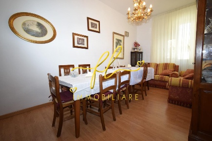 Foto Appartamento a Livorno Zola - Galilei di 120 m² con 7 locali