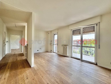 Foto Appartamento in Lago di Garda, Arona Centro di 55 m² con 2 locali