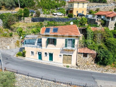 Foto Casa indipendente in Via Meli snc, Borgomaro Centro di 89 m²