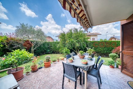 Foto Appartamento in Via ILARIA ALPI 6, Pianezza di 100 m² con 3 locali