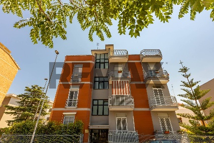 Foto Appartamento in Via Saverio Lioce 52, Bari Poggiofranco di 88 m²