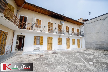 Foto Appartamento in via barone 8, Candia Canavese di 85 m² con 3 locali