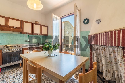 Foto Appartamento in Via Peleo Caporossi 3, Ischia di Castro di 117 m²