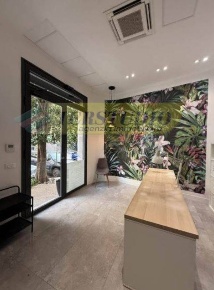 Foto Negozio in Via Luigi Piazzini snc, Ponte San Pietro Centro di 50 m²