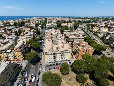 Foto Appartamento in Viale Paolo Orlando, Roma Ostia Levante di 73 m²
