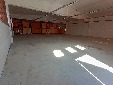 Foto Attività commerciale in Via Catullo 94, Casciana Terme Lari di 660 m²