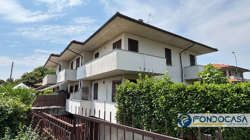 Foto Appartamento a Palazzolo sull'Oglio Centro di 145 m² con 4 locali