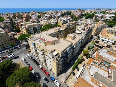 Foto Appartamento in Viale Paolo Orlando, Roma Ostia Levante di 61 m²