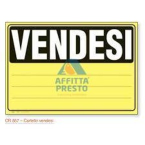 Foto Posti auto a Capraia e Limite di 18 m² in vendita