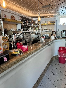 Foto Attività commerciale in VIA PALEOCAPA 47-49, Alzano Lombardo Centro