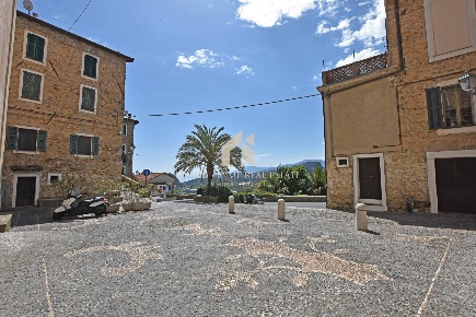 Foto Appartamento in Piazza Dante Alighieri, Bordighera Due Strade di 65 m²