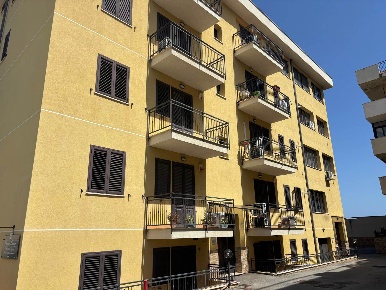 Foto Appartamento a Palermo Villagrazia di 90 m² con 4 locali in vendita