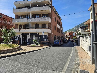Foto Locale commerciale in Via Pecorari 33, Nocera Superiore Centro