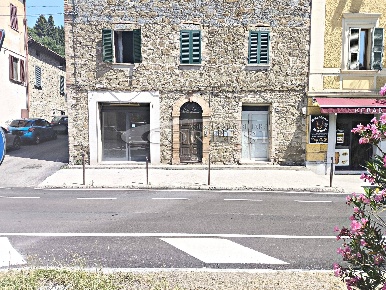 Foto Locale commerciale a Perugia di 45 m² con 1 locali in affitto