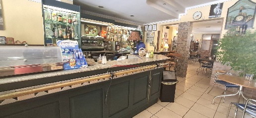 Foto Attività commerciale a Arezzo di 110 m² con 4 locali in vendita
