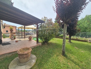 Foto Appartamento in viale Enrico Fermi, Città di Castello di 70 m²