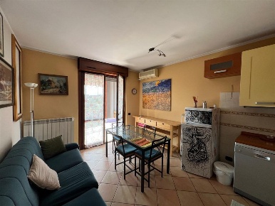 Foto Appartamento in via Asiago, Torino Pozzo Strada di 50 m² con 2 locali