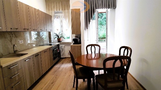 Foto Appartamento in Via Monterosa, Barzanò Centro di 71 m² con 3 locali