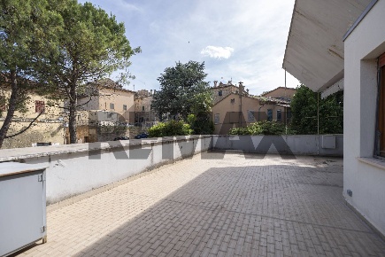 Foto Appartamento in Via Igino Brutti 15, Belvedere Ostrense Centro