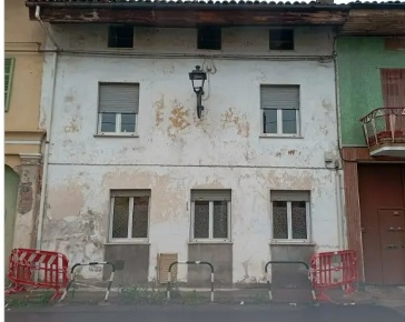 Foto Casa indipendente a Volpiano di 91 m² con 4 locali in vendita