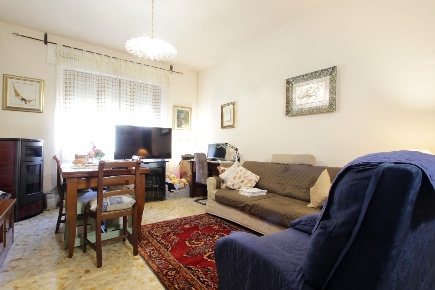 Foto Appartamento a Monticiano Centro di 110 m² con 5 locali in vendita