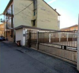 Foto Casa indipendente a Venaria Reale di 183 m² con 8 locali in vendita