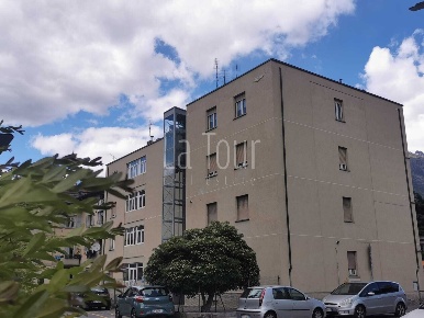 Foto Appartamento in Viale Giorgio Carrel 27, Aosta Centro di 89 m²