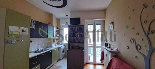 Foto Appartamento in Via Borgo Dora, Torino Aurora di 78 m² con 3 locali